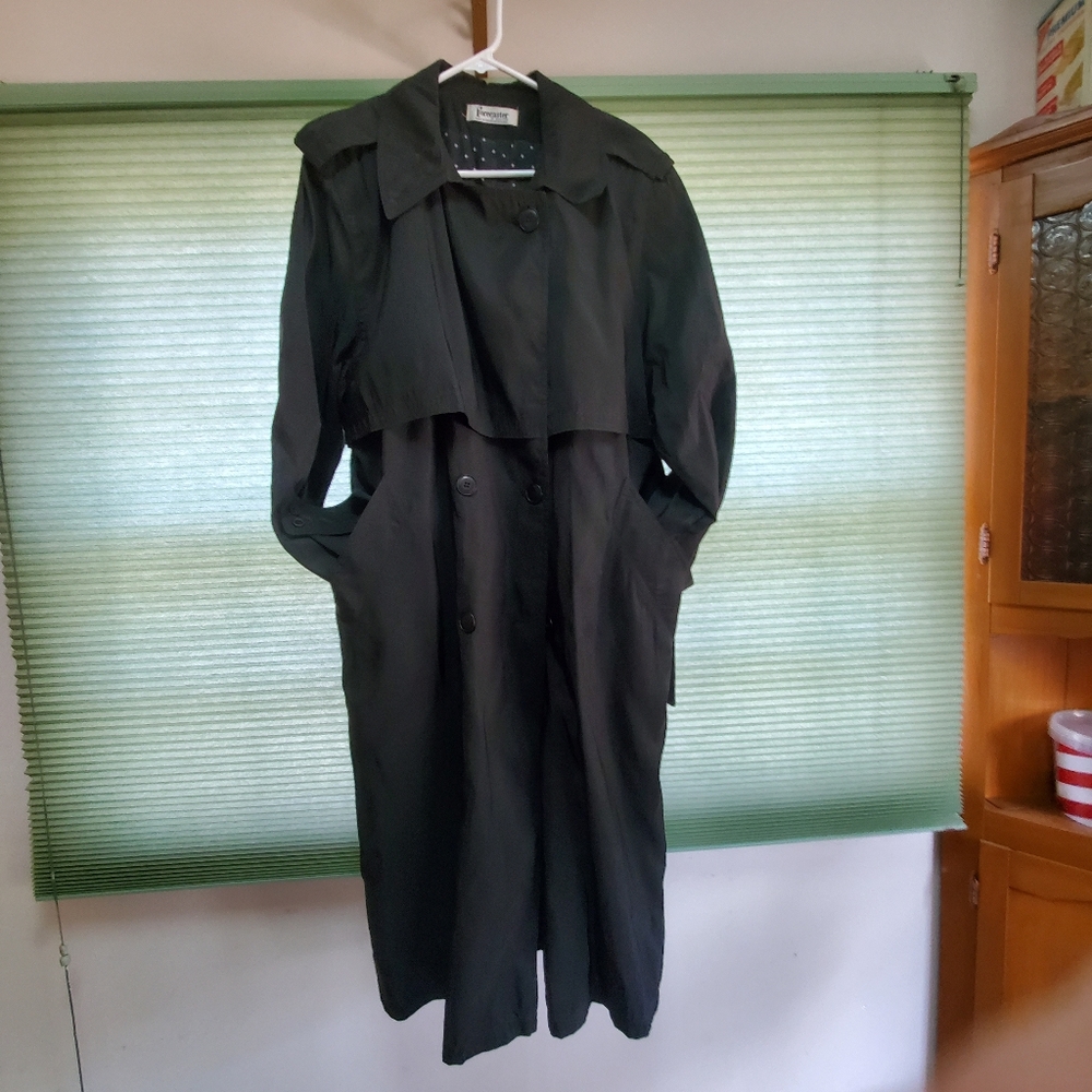 Women's Size 13/14 Black midlength raincoat